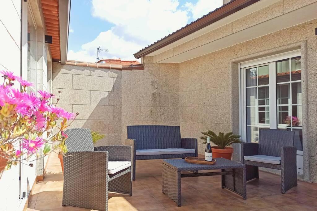 Casa Amplia Frente A La Playa Villa Cambados Exteriör bild